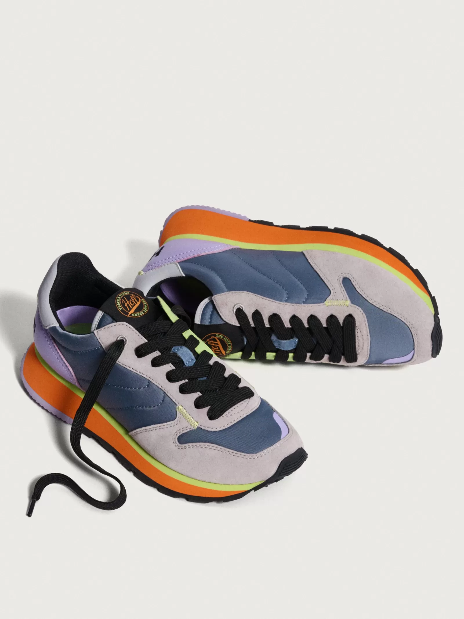 Zapatillas HOFF Phaistos - Calzado Deportivo Femenino con Estilo Urbano y Comfort Diario
