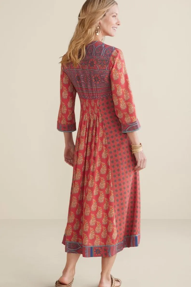 Vestido Phoenix en rojo intenso - Elegancia suave de Soft Surroundings para ocasiones especiales