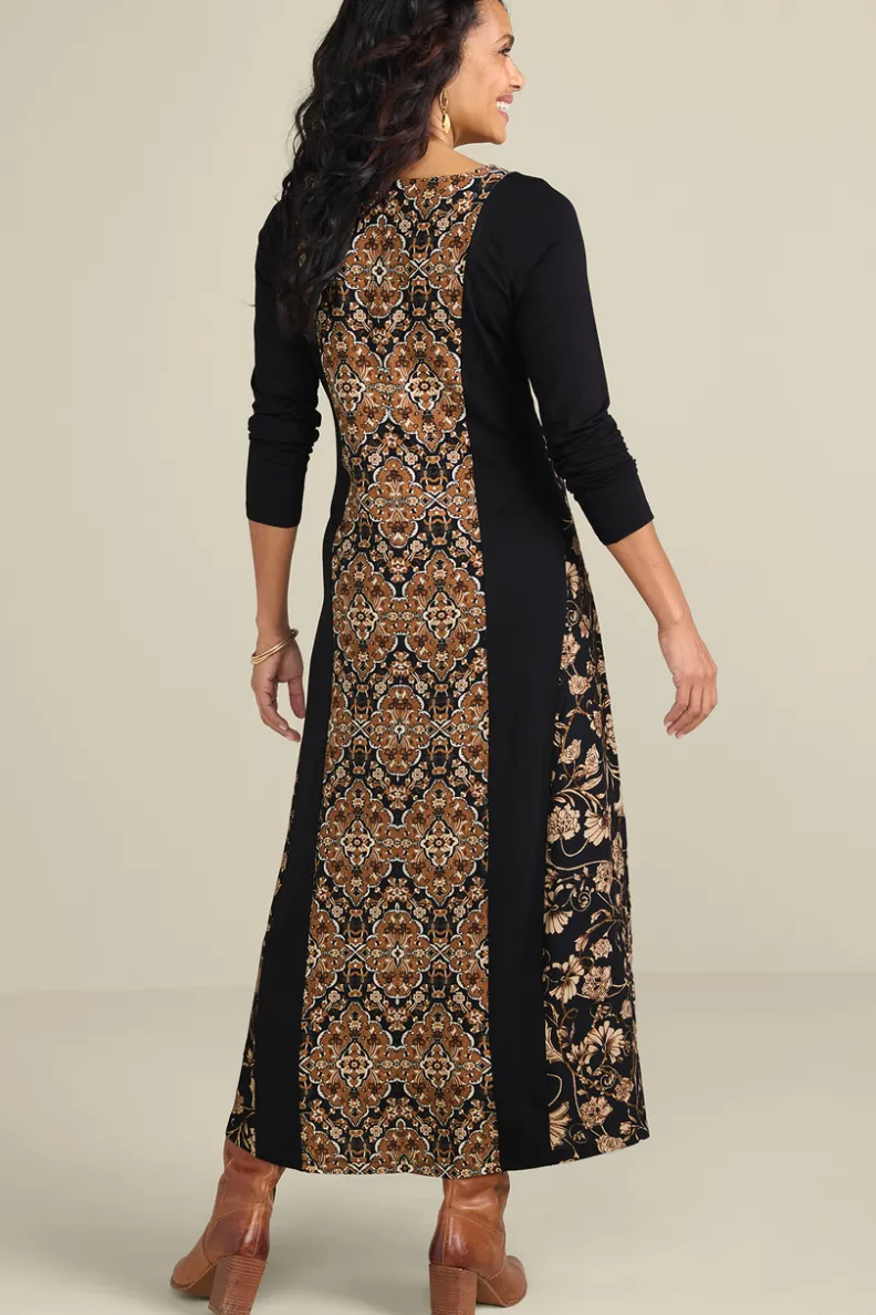 Vestido Largo Priska de Soft Surroundings - Elegancia Otoñal con Estampado Tile y Confort Acolchado