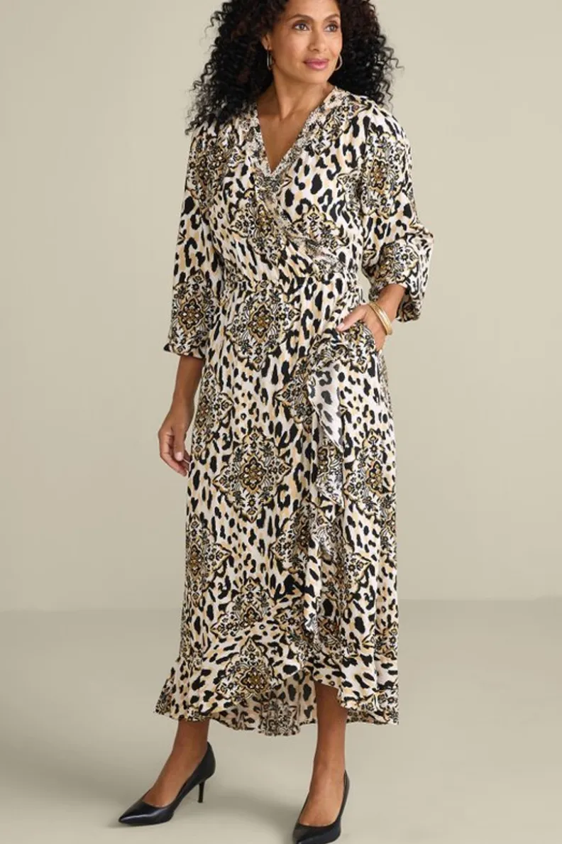 Vestido Mid-Largo Priyani con Detalle de Medallones Leopardos - Elegancia Boho de Soft Surroundings para Otoño