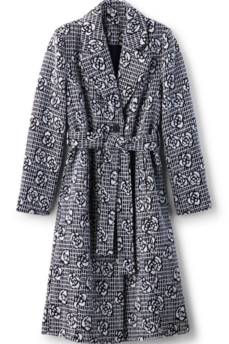 Abrigo Rami Jacquard de Soft Surroundings - Diseño en Blanco y Negro, Estilo Versátil para Temporada