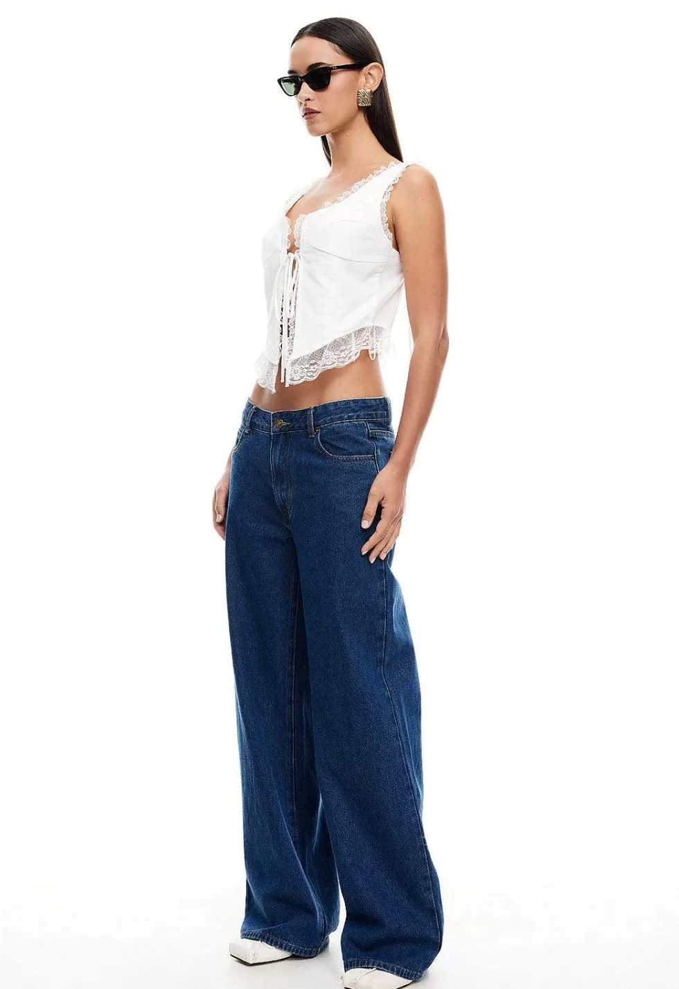Camisola Esencial Renacer de Leona - Diseño Femenino con Toque Salvaje