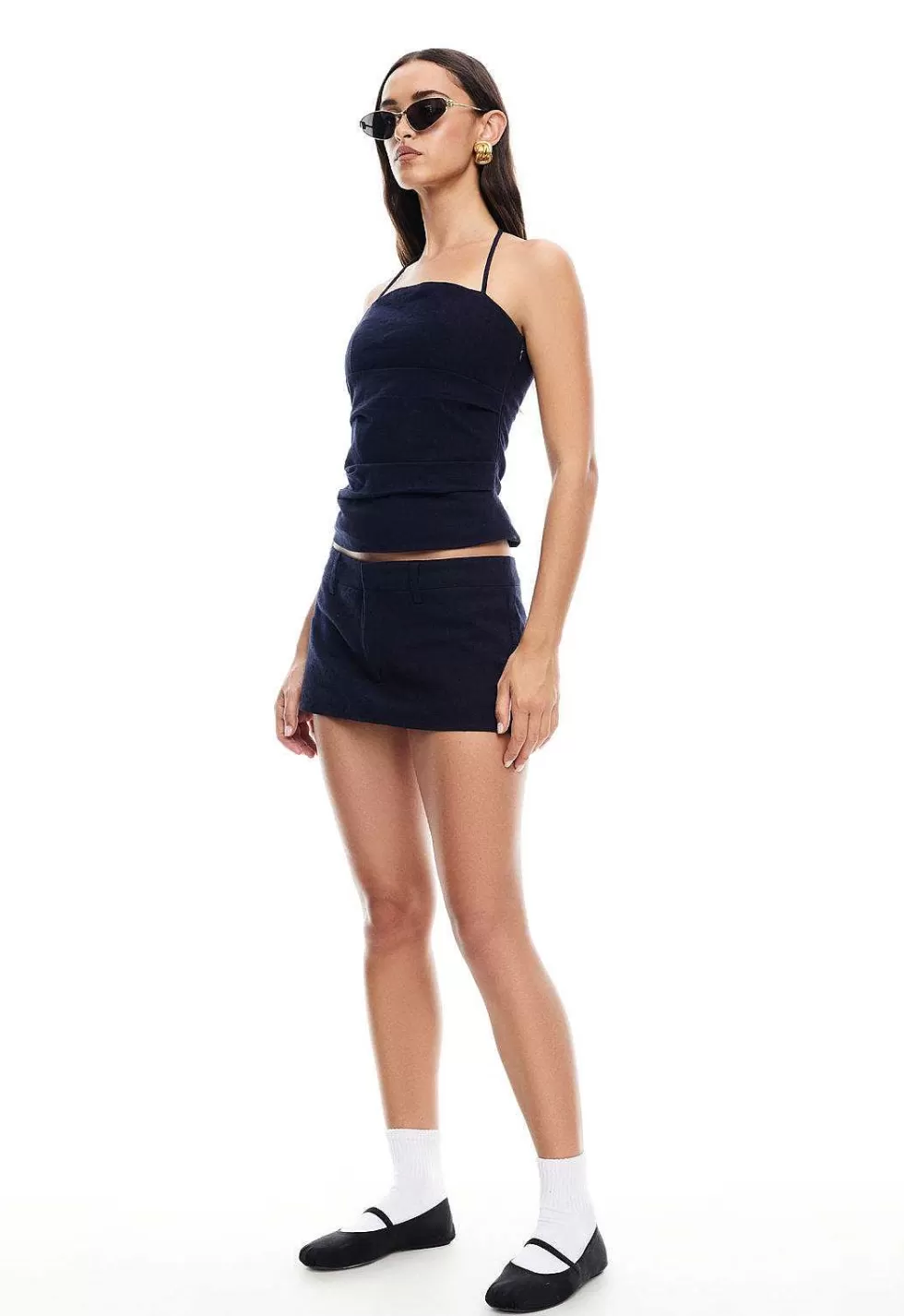 Leona Rhode: Mini Tienda de Estilo Único y Modern Essentials