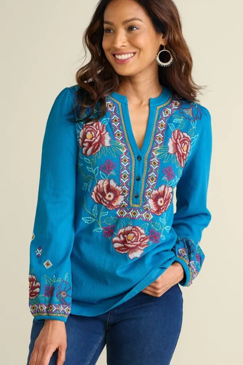 Blusa Bordada Riva en Gasas Suaves - Jersey Azul Zafiro de Soft Surroundings