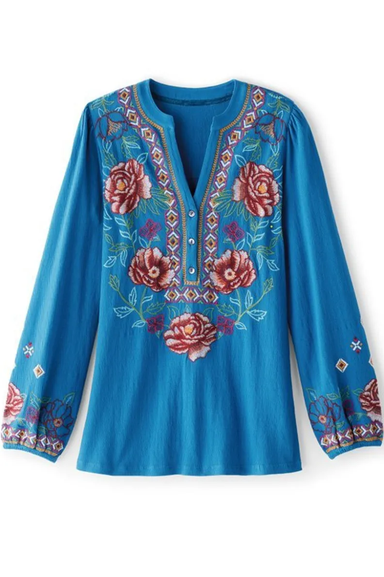 Blusa Bordada Riva en Gasas Suaves - Jersey Azul Zafiro de Soft Surroundings