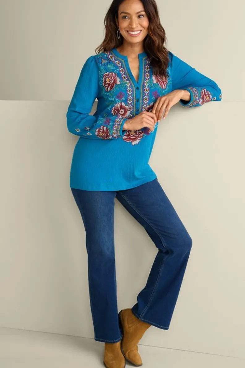 Blusa Bordada Riva en Gasas Suaves - Jersey Azul Zafiro de Soft Surroundings