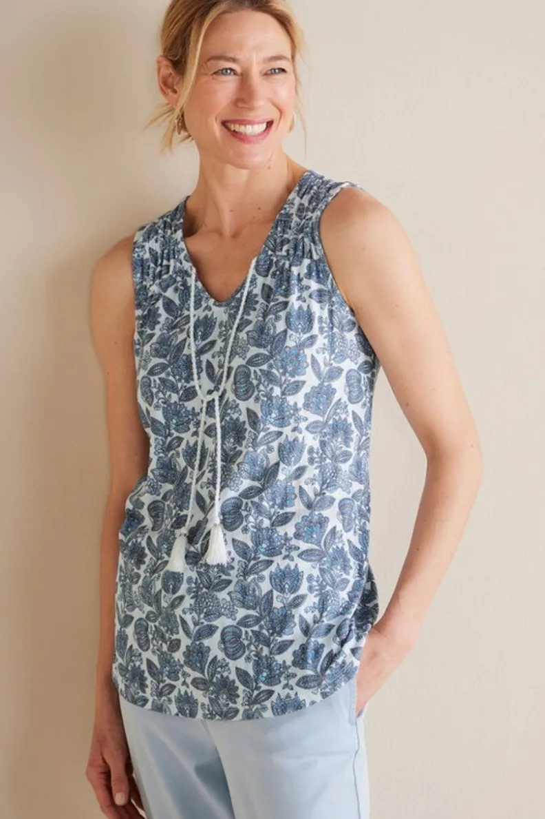 Camiseta Roxie de Soft Surroundings - Estampado floral bohemio con detalles de encaje en blanco hueso