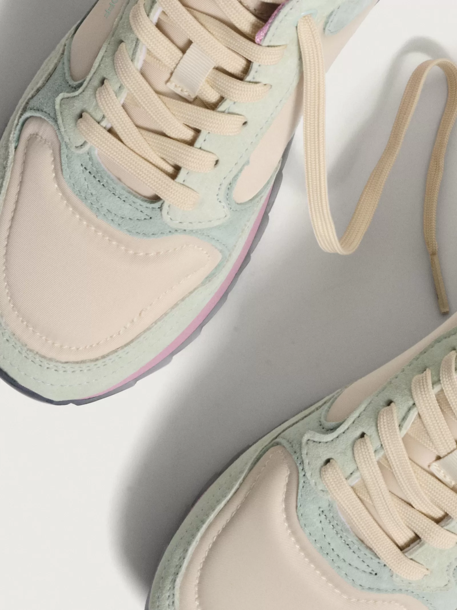 Zapatillas Deportivas HOFF Salzburg para Mujer - Caminatas Confortables con Estilo Urbano