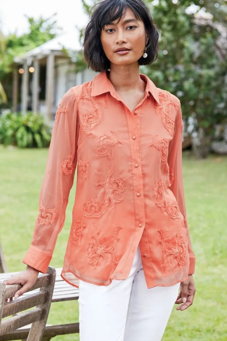 Túnica Savannah con detalles artesanales - Coral Ahumado | Diseño elegante de SoftSurroundings