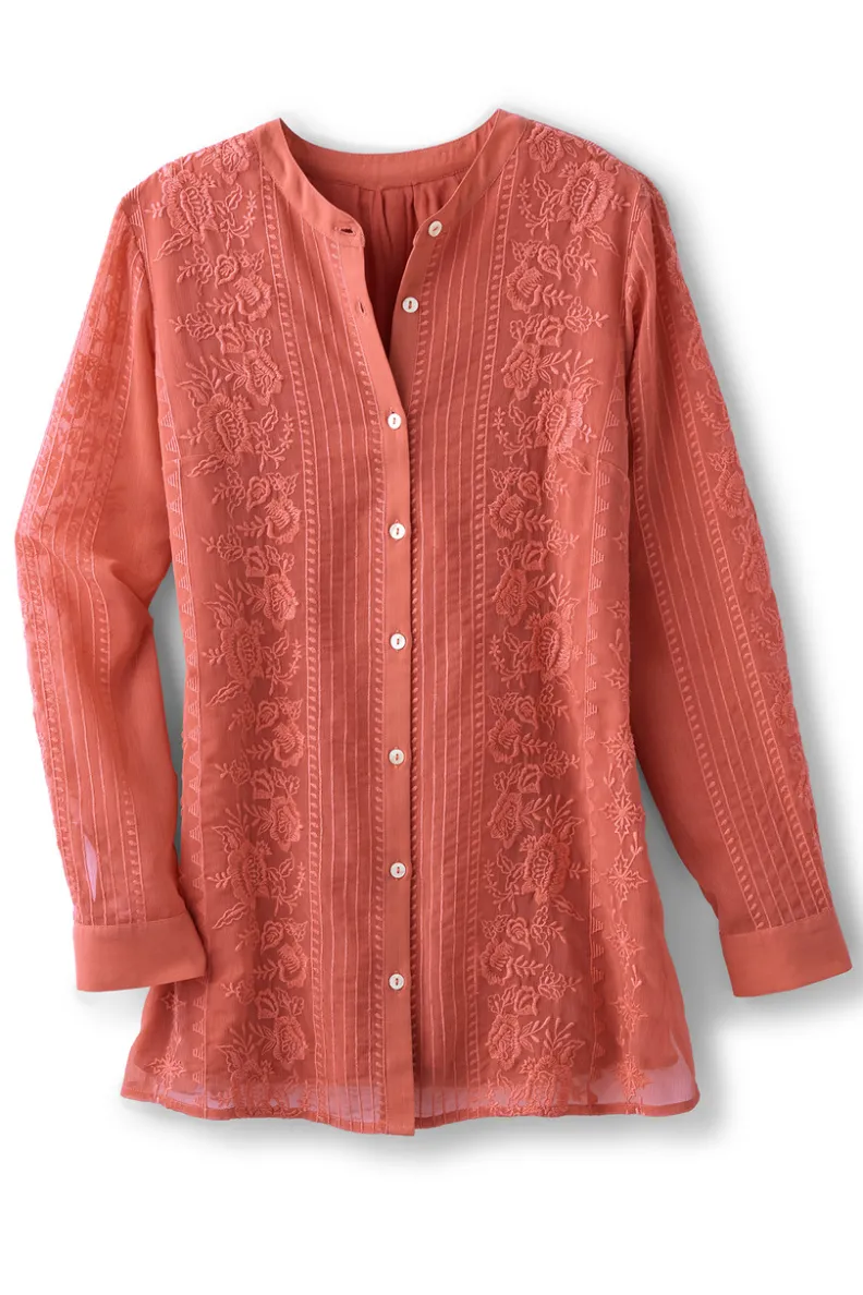 Blusa Bordada a Mano Serafine - Tono Almíbar con Toques Dorados by Soft Surroundings