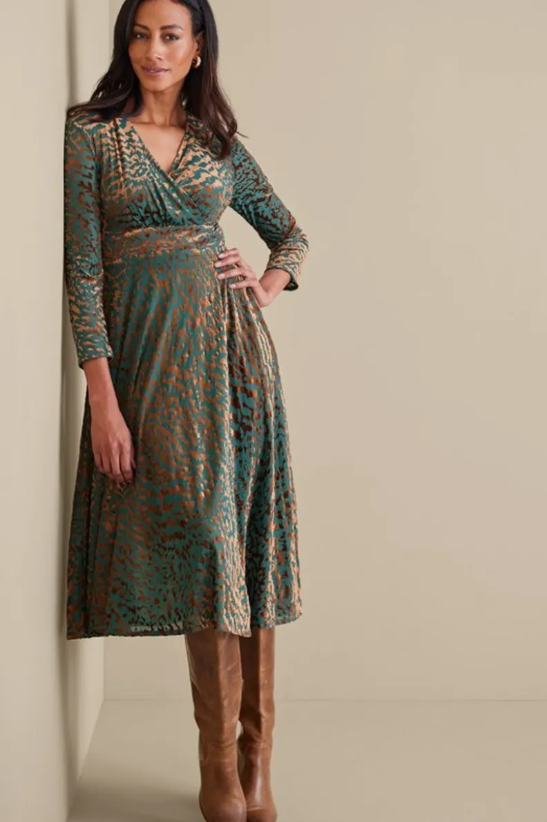 Vestido Shae Soft Surroundings - Estampado Exótico de Fauna en Tejido Fluido