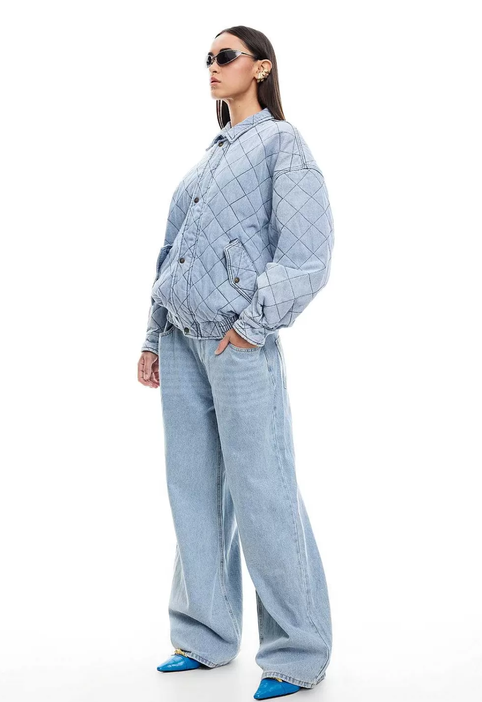 Jeans Lioness Femeninos: Diseño Atrevido 