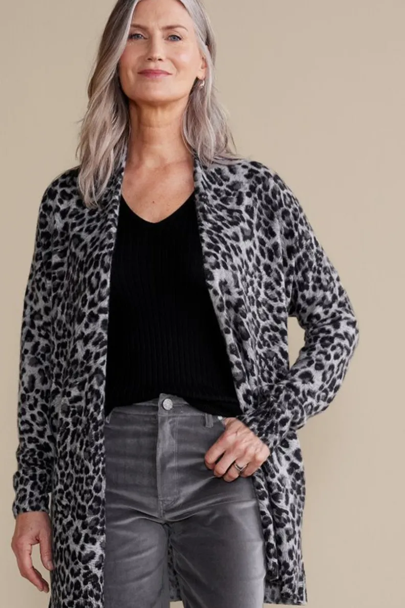 Soft Surroundings - Cárdigan Sibyl en Cachemira Estampado Leopardo Elegante, Lujo Suave para Tops y Abrigos Versátiles