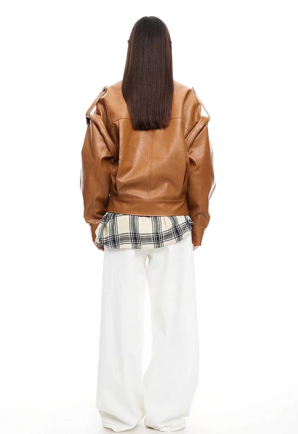 Vaqueros Lioness corte boyfriend con amarre artesanal - Oferta exclusiva en jeans desestructurados