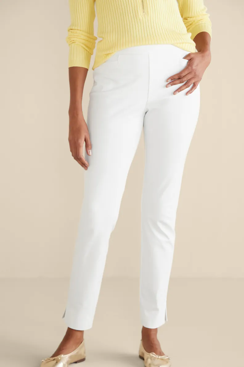 Pantalones esbeltos Soft Surroundings: tejido esencial ultraligero con ajuste cómodo para uso diario