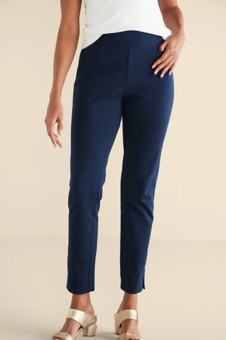 Pantalones esbeltos Soft Surroundings: tejido esencial ultraligero con ajuste cómodo para uso diario