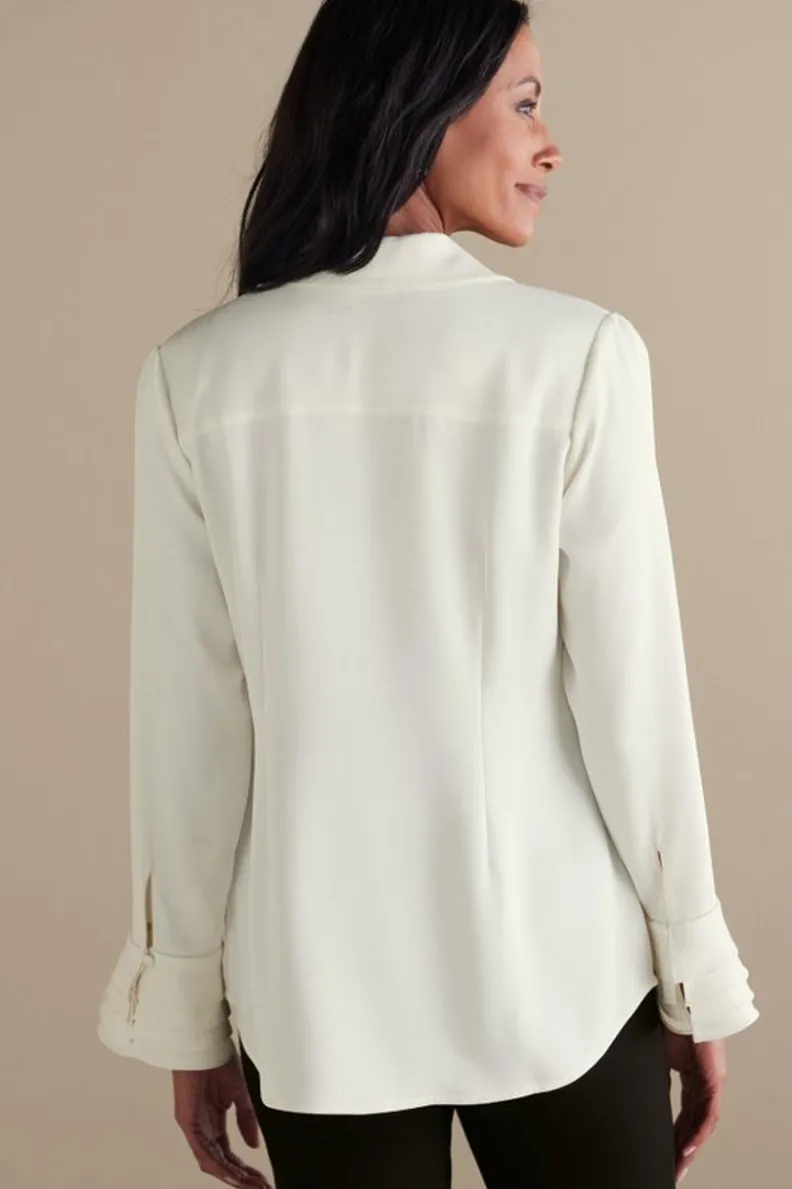Blusa Versátil con Aire Sedoso - Elegancia Cotidiana en Diseño Exclusivo