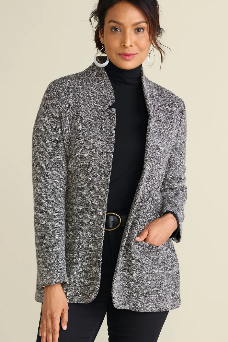 Chaquetas y Abrigos - Entornos Suaves: Chaqueta San James en Carbón Antracita, Estilo Cálido con Toque Casual