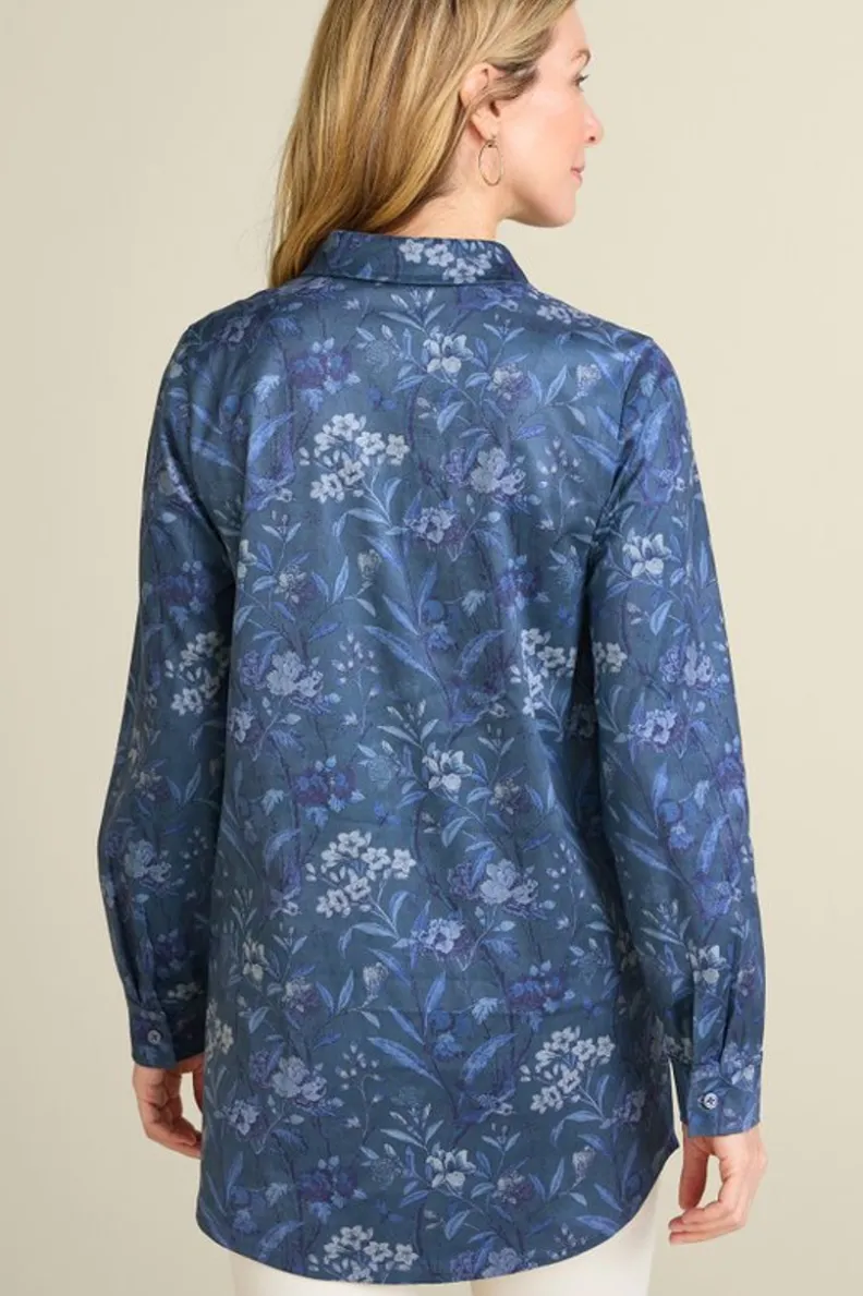 Camisa Túnica Boyfriend en Piel Sintética Elástica - Estilo Relajado con Diseño Botánico y Aviario | Soft Surroundings Collection
