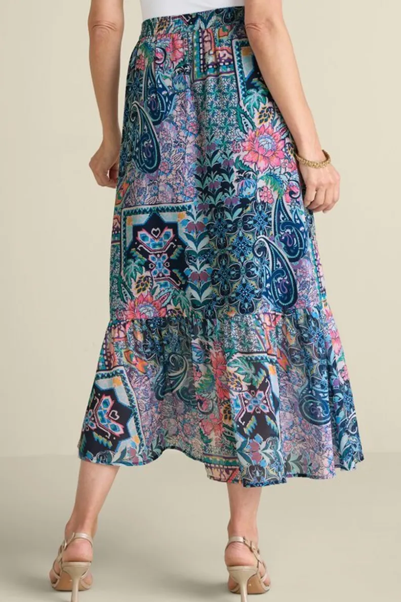 Falda Midilarga Sumarti en Tela Tapizada Safi - Diseño Cálido y Versátil de Soft Surroundings