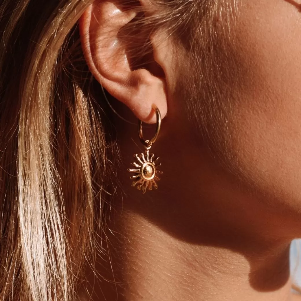 Aros Solares Brillantes de Atolea - Joyería Elegante con Diseño Único