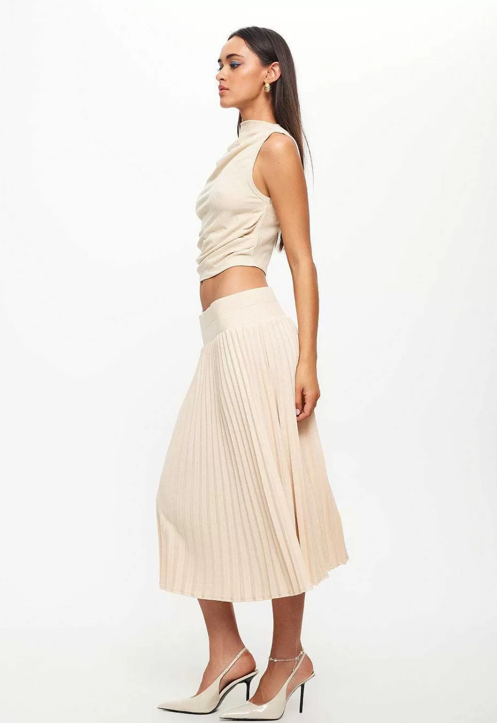 Falda Plisada Lioness Sydney - Elegancia y Estilo Único | Moda Online
