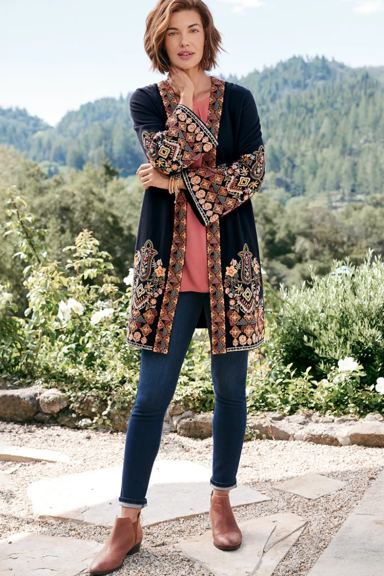 Túnica Teagan de Soft Surroundings - Blusa Holgada con Detalles en Punto para un Estilo Casual Sofisticado  

(Nota: Esta versión reorganiza elementos clave manteniendo la esencia original, incorpora términos descriptivos naturales como 