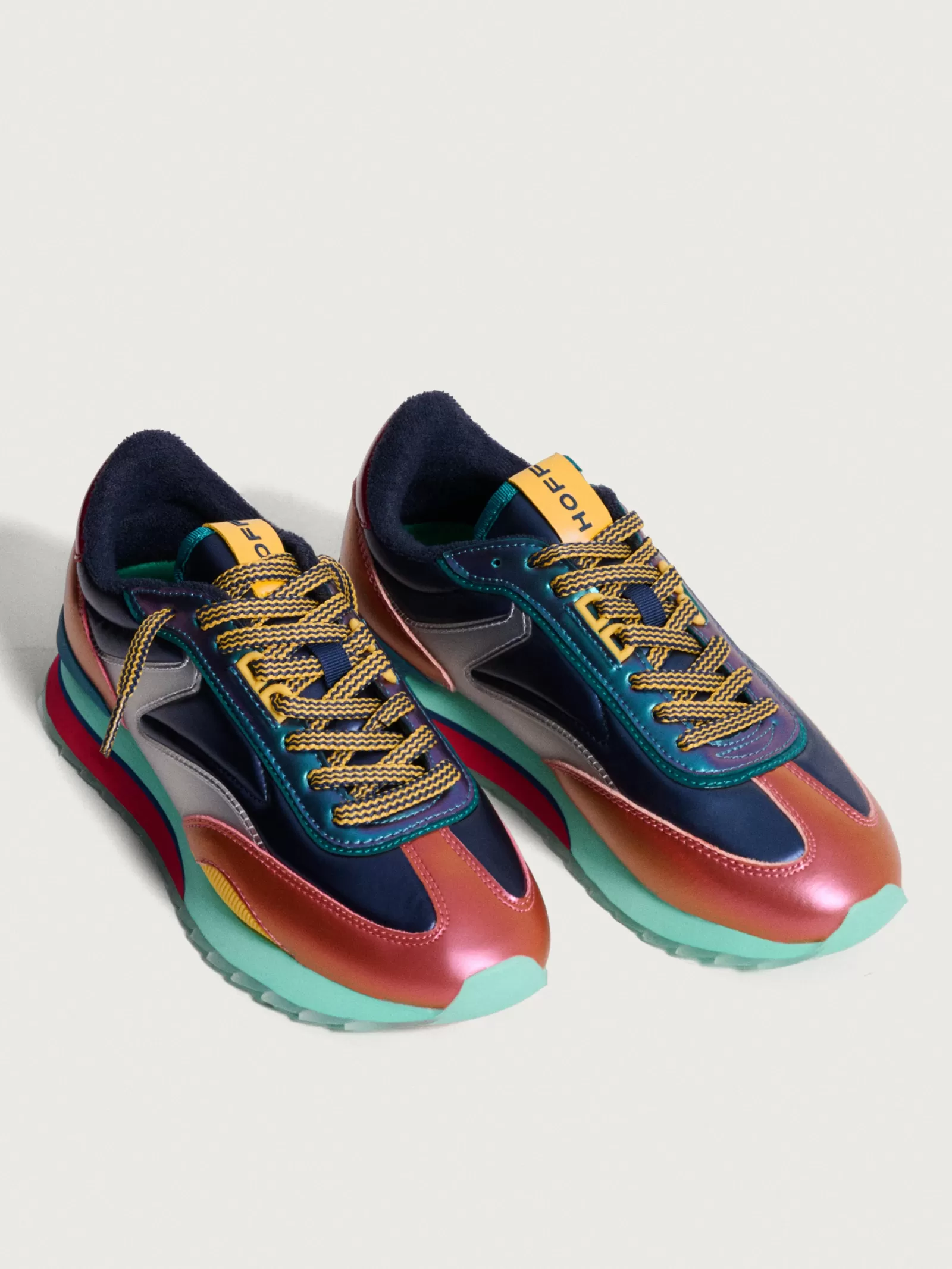 HOFF THE CLYDES - Zapatillas Deportivas para Mujer | Estilo Casual con Comodidad Premium | Calzado Urbano para Toda Estación