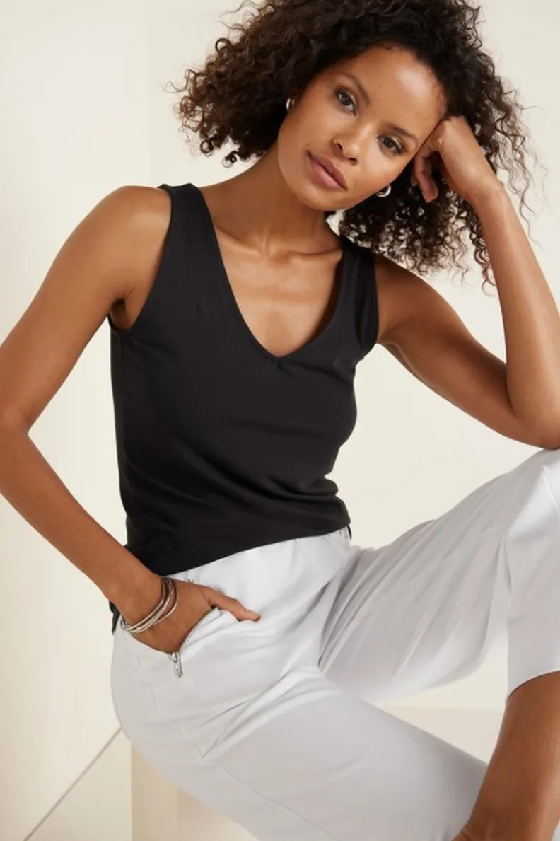 Camiseta Multiusos para Noches Cálidas - Conjuntos Cómodos de Dormir y Hogar Colección Soft Surroundings 

(，，