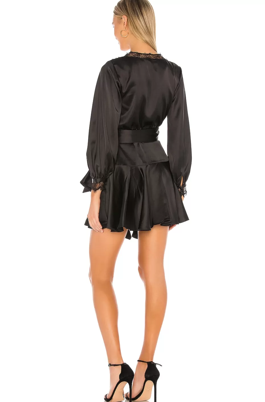 Vestido Corto Nadeen - Elegancia Casual de Amantes y Amigos  
Vestido Mini Nadeen con Detalles Únicos - Colección Especial  
Nadeen: Vestido Versátil para Momentos Inolvidables  
Vestido Nadeen de Amantes&Amigos - Estilo Fresco para Tu Día  
Vestido Corto con Toque Boho - Edición Limitada Nadeen