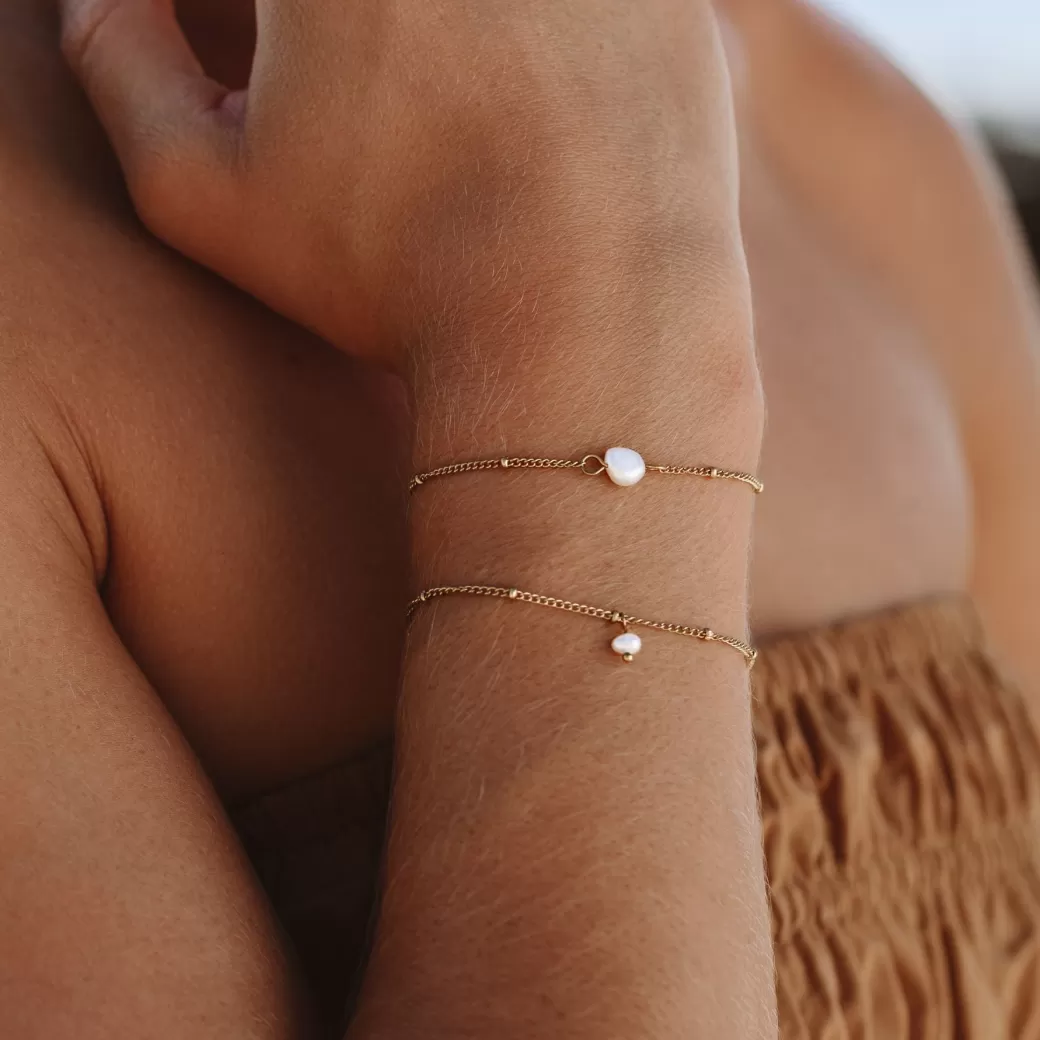 Pulsera Miniatura de Perlas Delicadas | Atolea - Joyería de Moda Elegante