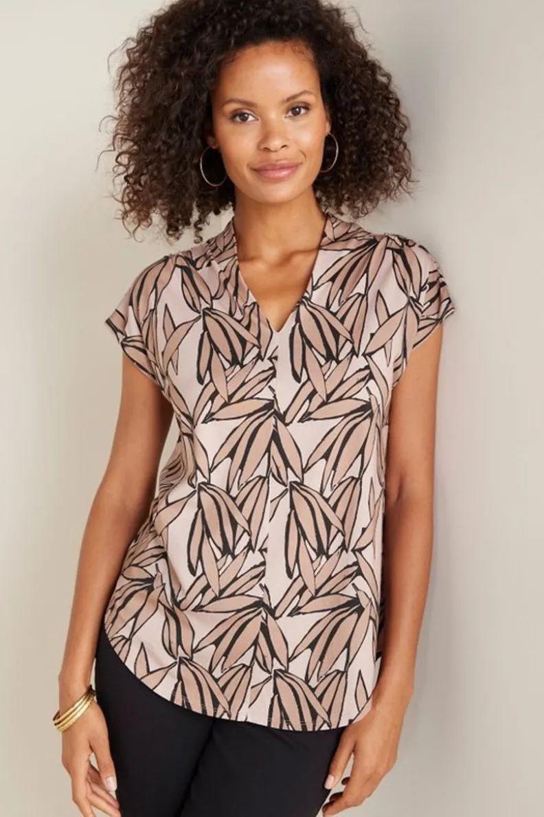 Blusa Hawaiana Crepuscular con Estampado Exótico - Diseño Cómodo de Soft Surroundings