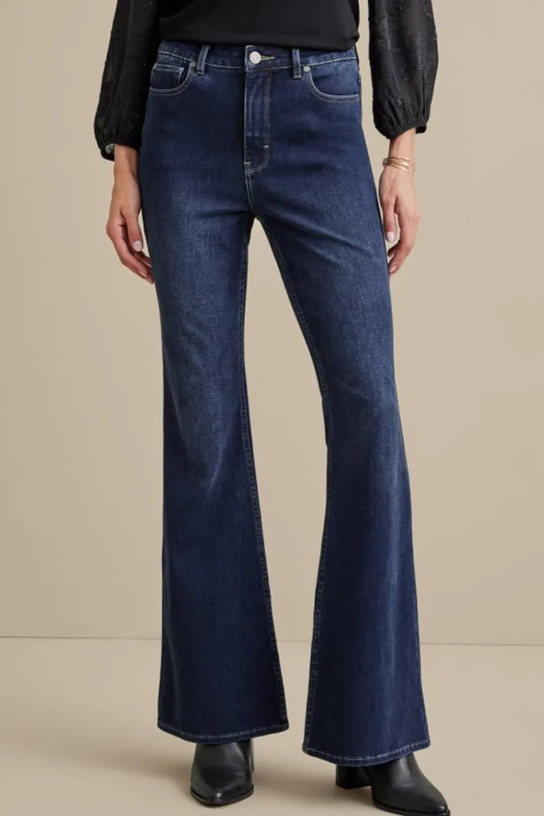 Soft Surroundings - Pantalones Acampanados en Denim Premium con Lavado Azul Marino, Estilo Clásico y Ajuste Cómodo