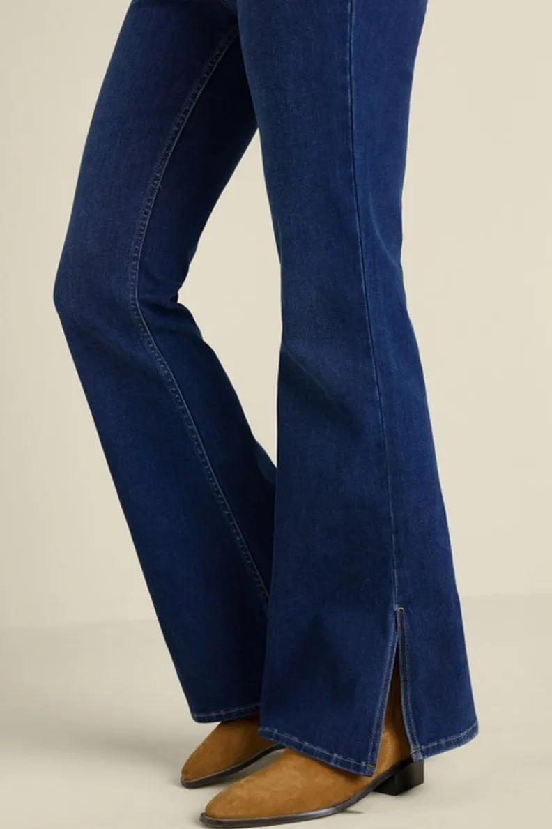 Soft Surroundings Jeans - Mezclilla Acampanada con Detalle de Abertura en Bajo y Lavado Azul Océano