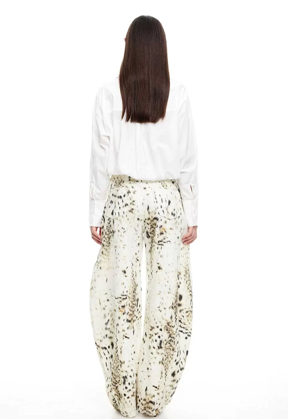 Camisa Corbatera con Diseño Exclusivo de Leona - Estilo Valentino a Precio Accesible
