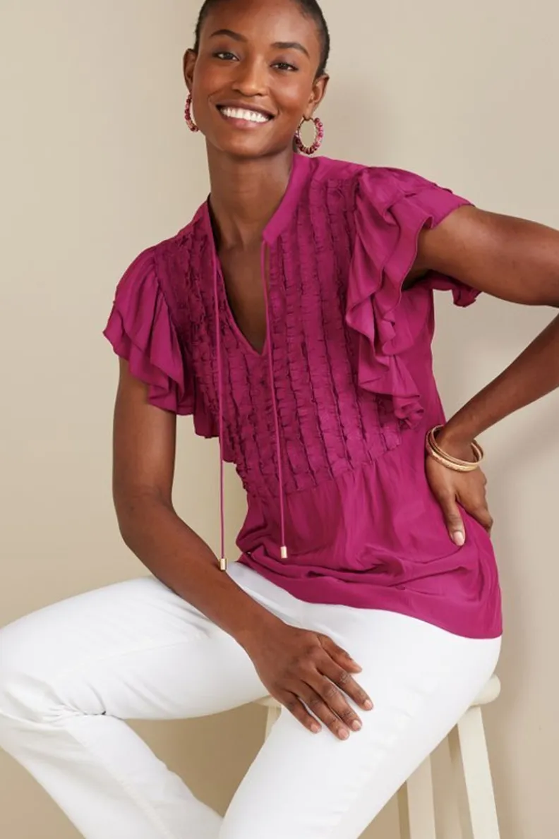 Blusa de Victoria con Volantes by Soft Surroundings - Túnica Primaveral en Tono Sangría con Detalles Elegantes para Estilo Casual y Fresco