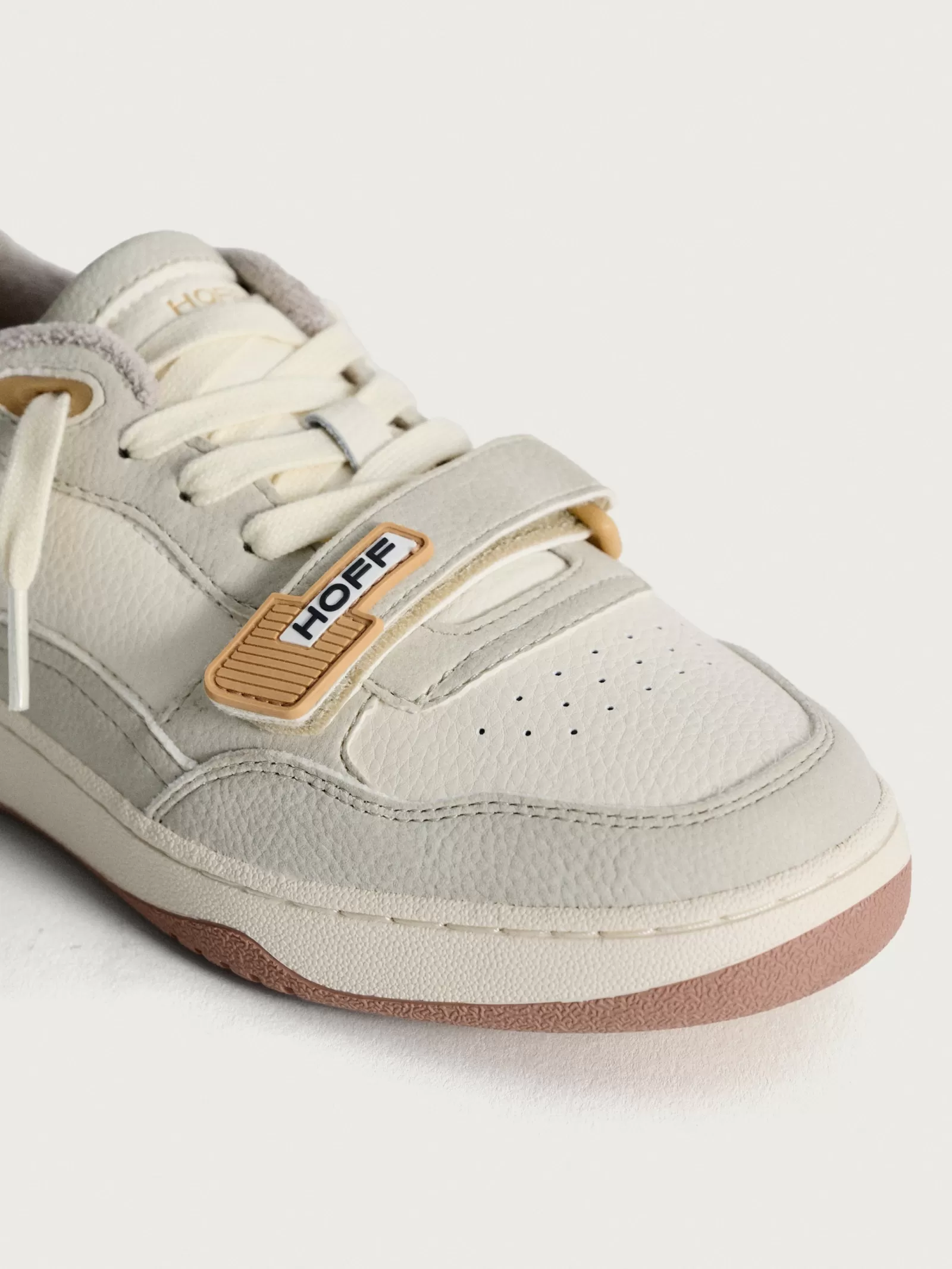 Zapatillas Deportivas HOFF para Mujer - Diseño Moderno en Vinilo, Ligeras y Duraderas