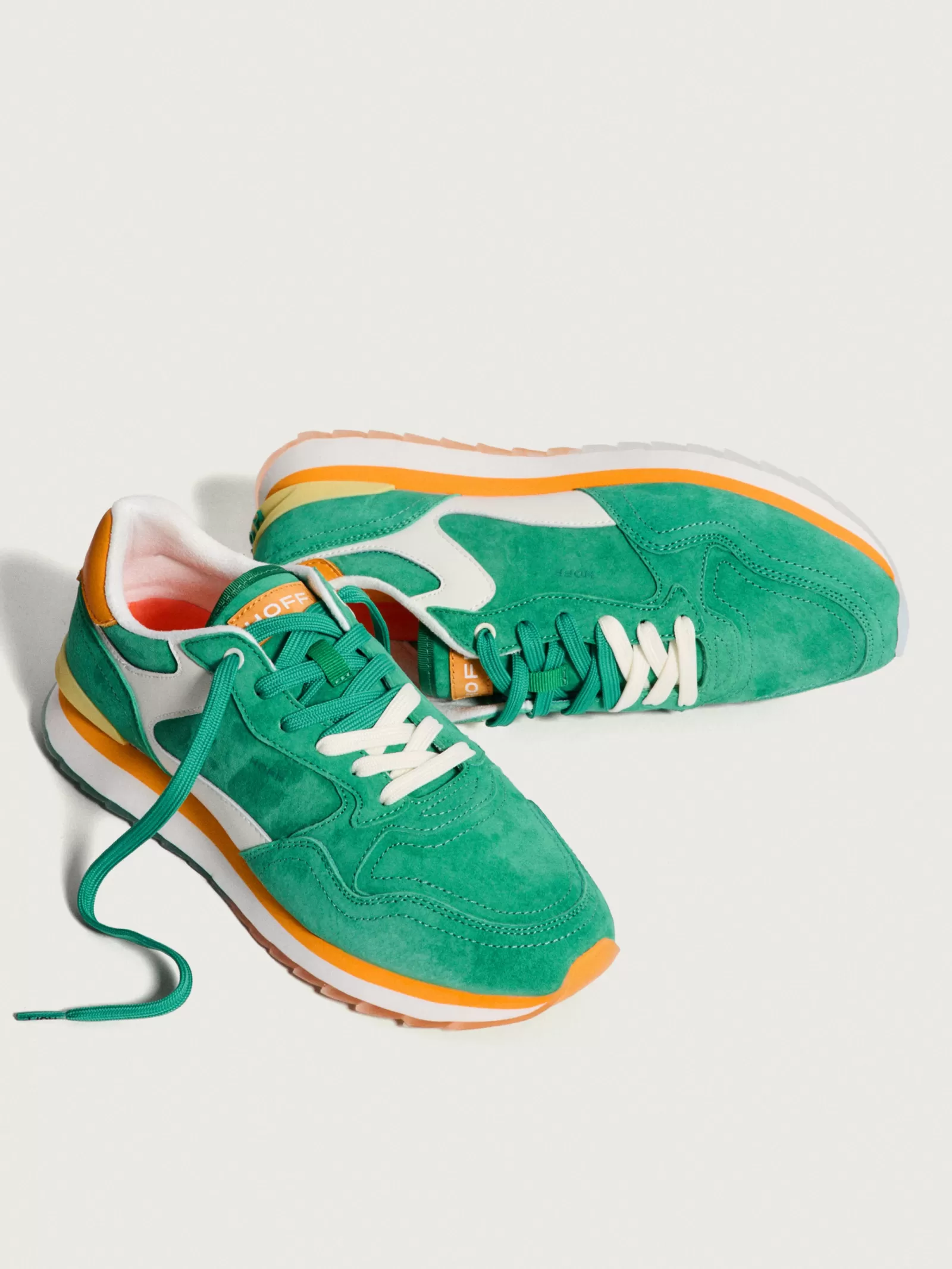 Zapatillas Deportivas HOFF Viridis para Hombre - Estilo Urbano con Detalles en Verde Bosque