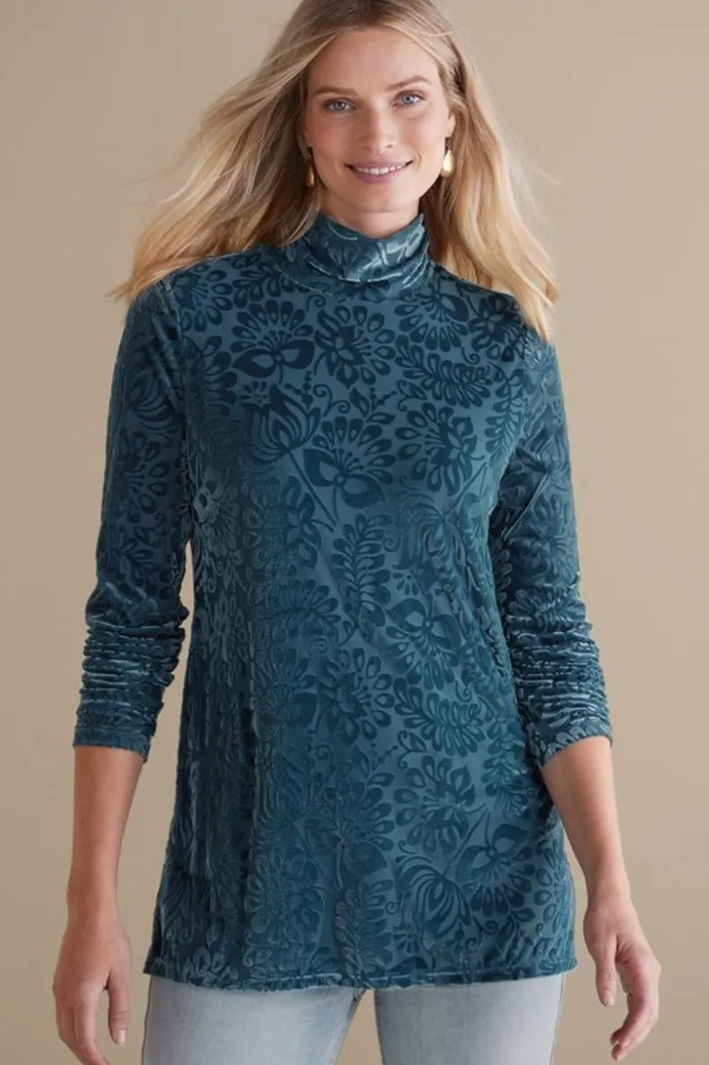 Jersey Walden de Terciopelo Suave - Cuello Alto con Detalles Elegantes | Tops-Soft Surroundings
