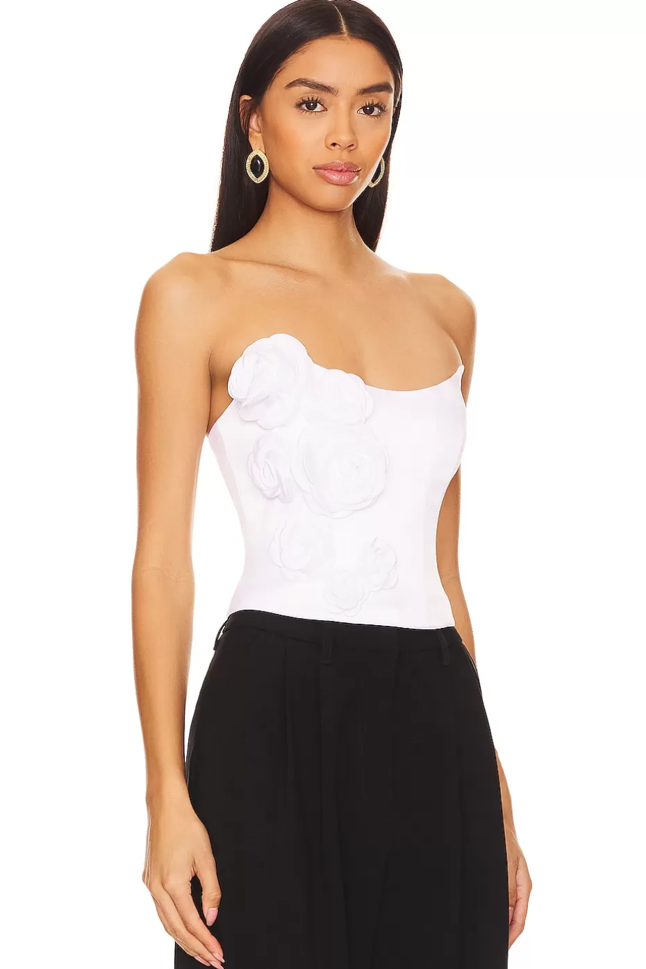 Bustier Selena de Edición Limitada: Colaboración Exclusiva Amantes & Compañeros con Anja Dujaković

(Nota: He realizado ajustes naturales en la estructura manteniendo elementos clave, utilizado variantes léxicas auténticas como 