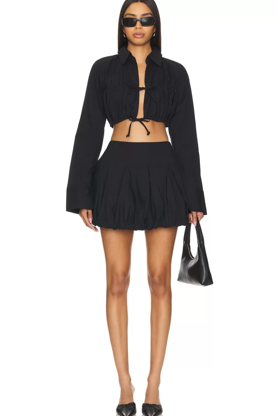 «Blusa Valerie: Diseño Exclusivo de Maggie MacDonald para Lovers + Friends - Edición Primavera»
